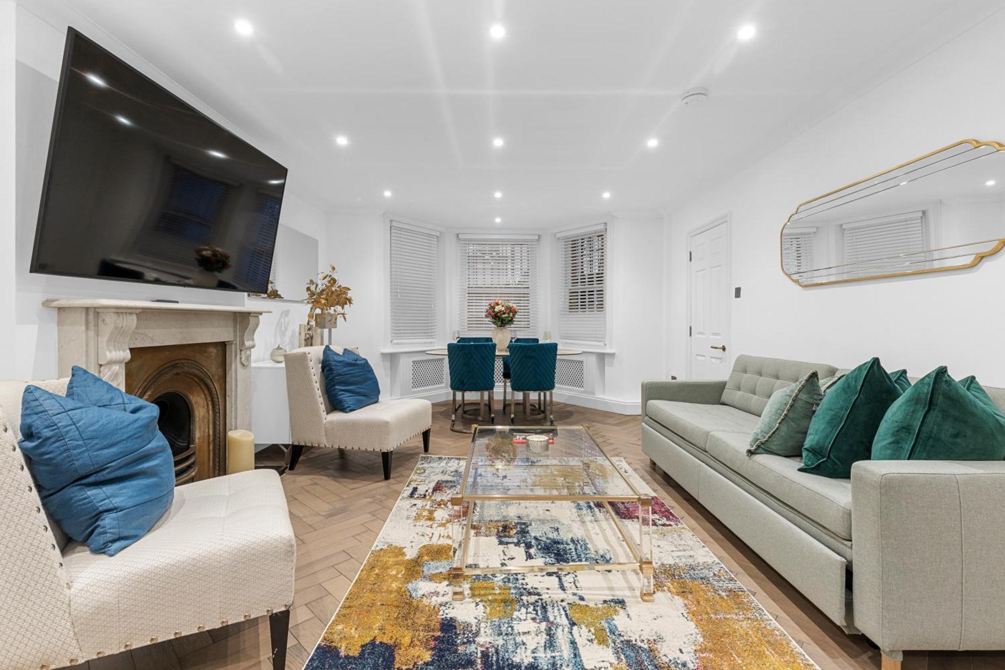 Chic Kensington